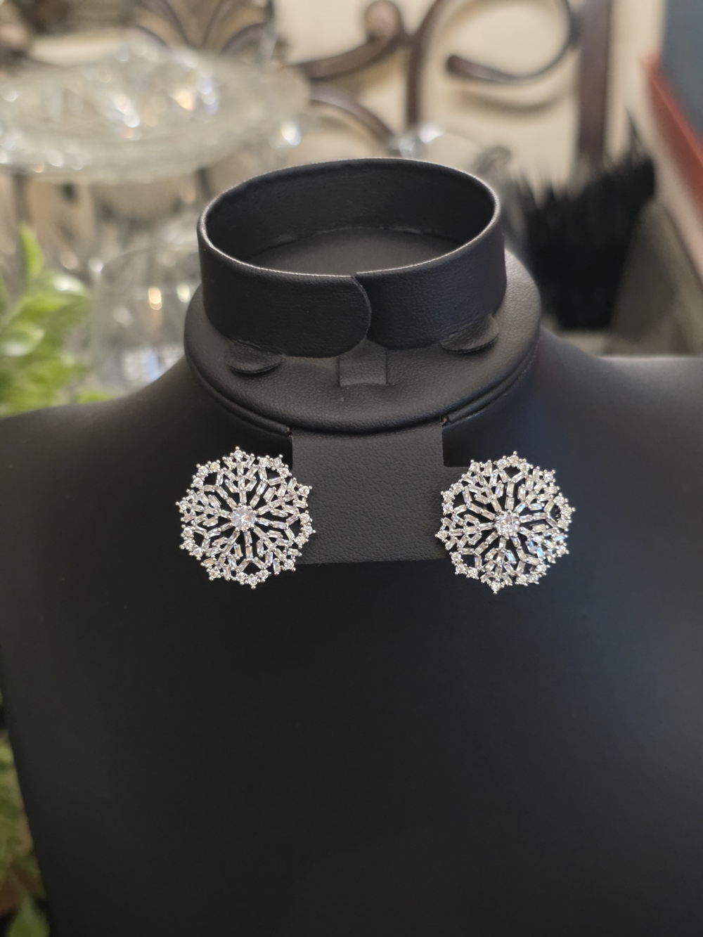 925 Sterling Silver snowflake earrings with clear rhinestones